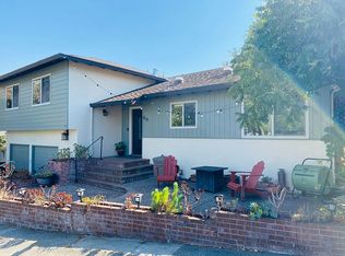 96 Via La Cumbre, Kentfield, CA 94904