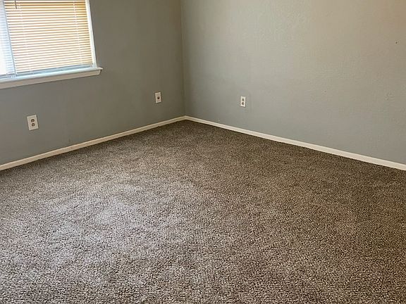4th image of 6101 38th St