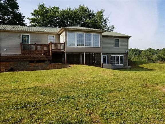 2nd image of 1641 Paint Horse Ln