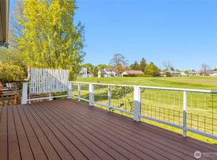 7954 W Golf Course Dr, Blaine, WA 98230