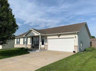 50 Spring Hill Cir, Wright City, MO 63390