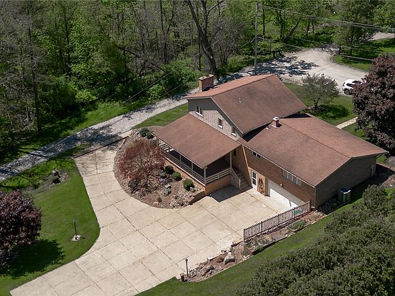 4th image of 125 Crane Dr