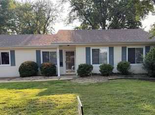 2505 Ambelwood Ln, O'Fallon, MO 63368