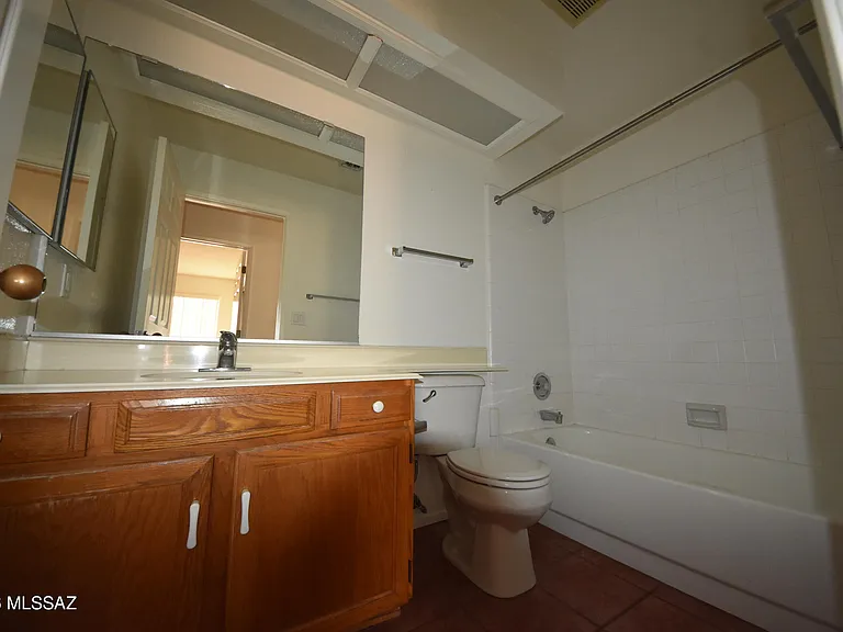 5120 E Woodgate Ln — Photo 20