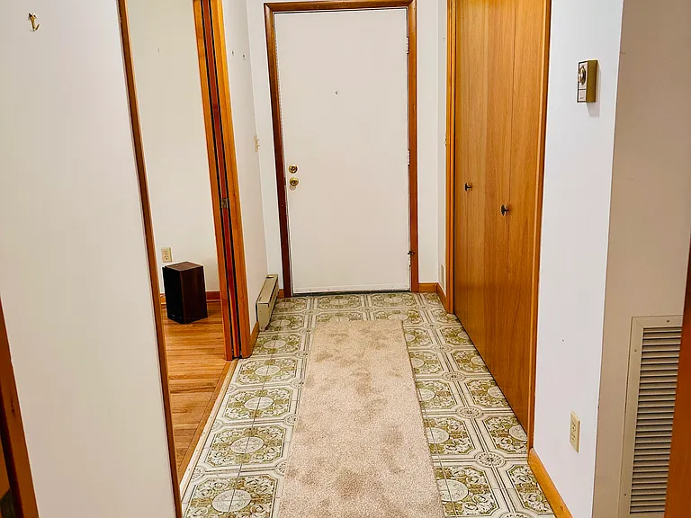 410 Barbara Dr — Photo 48
