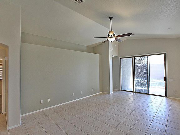 5th image of 26231 N Hackberry Dr