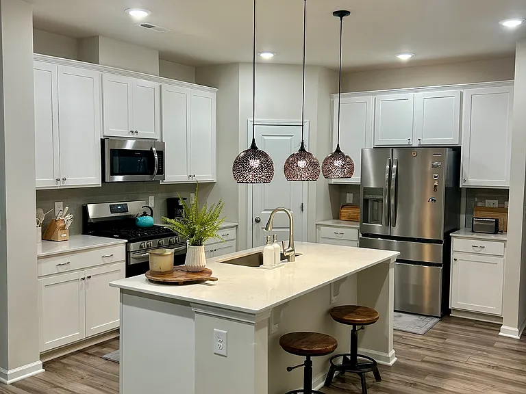 208 Wakelon Dr — Photo 4