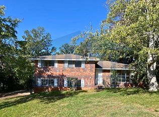1121 Ridge Top Dr, Chattanooga, TN 37421