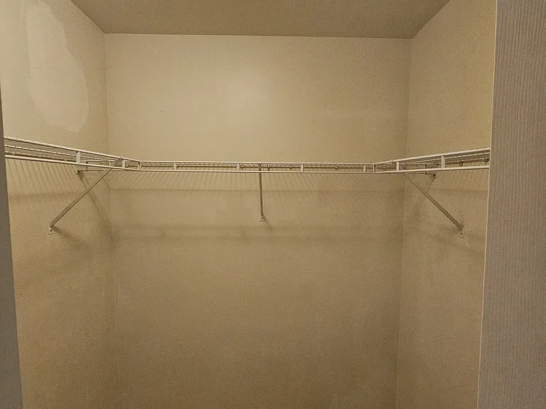 4104 Bellasol Cir #1312 — Photo 32