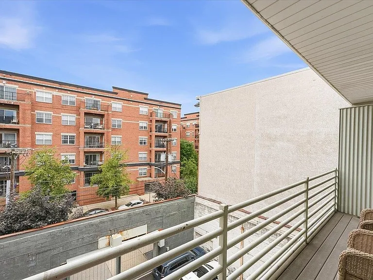 1110 Clinton St #16 — Photo 5
