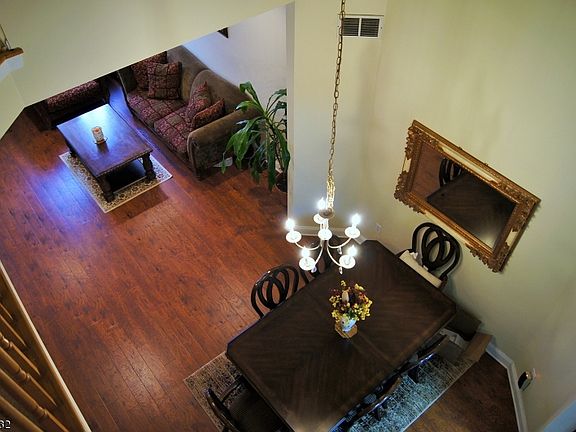 5th image of 10 Gallop Ln #106