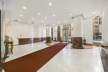 133-38 Sanford Avenue, #6A