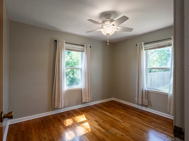 4439 Matson Ave — Photo 11