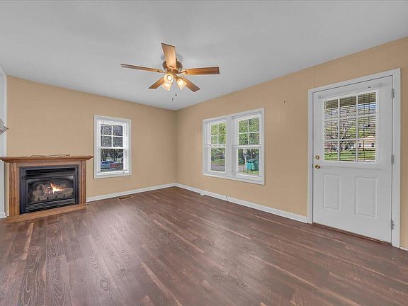 5th image of 120 Raulstontown Rd