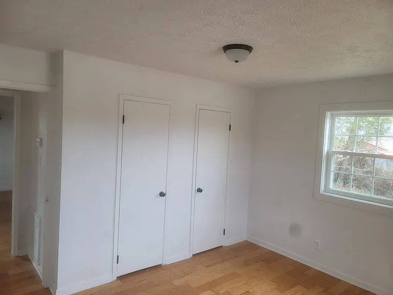 2nd upstairs bedroom