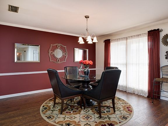 5th image of 2105 River Chase Dr