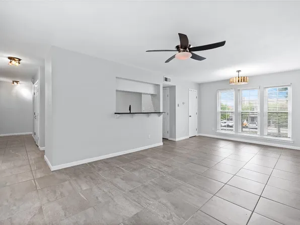 5881 Preston View Blvd APT 279, Dallas, TX 75240