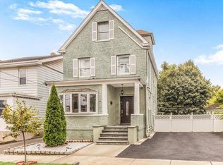 64 Hunts Bridge Rd, Yonkers, NY 10704