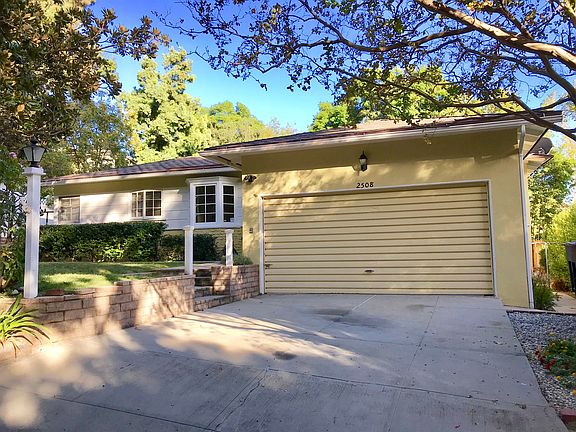 2nd image of 2508 Gardner Pl