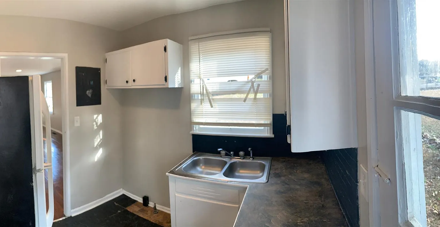 45 Lakeside Dr - 1 — Photo 3