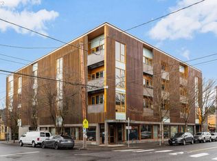 915 SE 35th Ave APT 308, Portland, OR