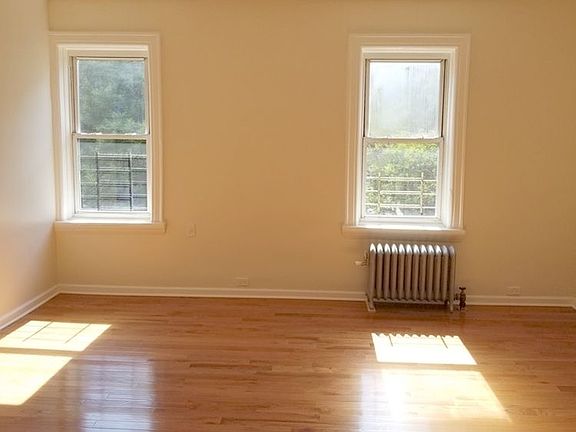 5th image of 3409 83rd St APT B41
