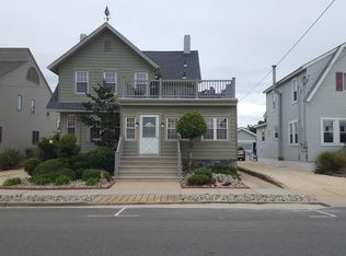 13 Brown Ave, Lavallette, NJ 08735