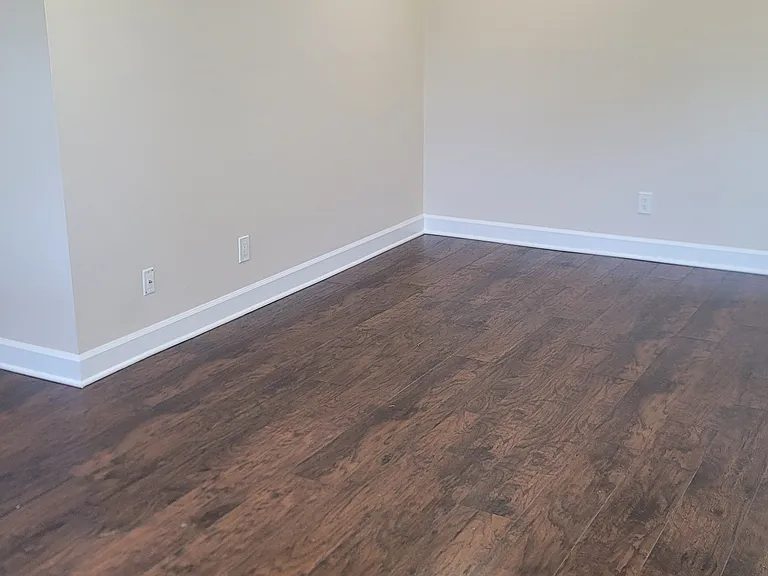 1337 W Farnum Ave — Photo 8