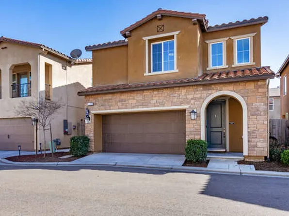 850 Winchell Way W, Madera, CA 93636