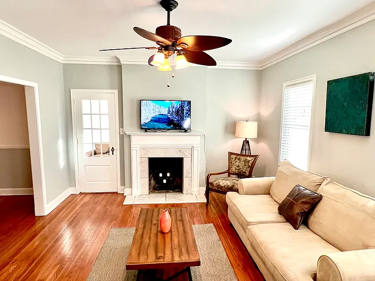 2506 E Woodland Cir — Photo 5