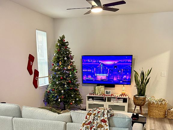 2nd image of 103 Vista Verdi Cir Unit 121