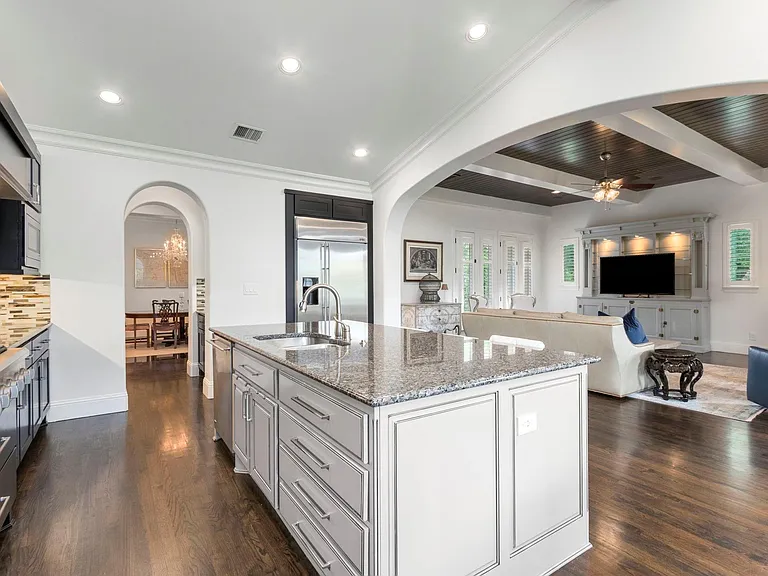 3930 Sundance Hill Ln — Photo 16