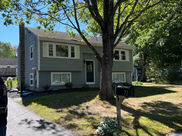 72 Summer St, Yarmouth, ME 04096