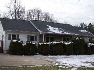 9449 Willow Rd, Willis, MI 48191