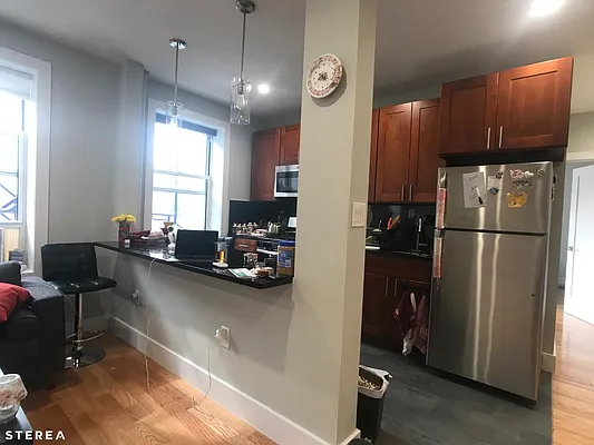 Rented by Sterea Agency | media 34