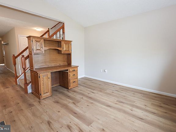 4th image of 22079 Saint Josephs Cir