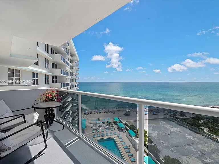3725 S Ocean Dr #1212 — Photo 2