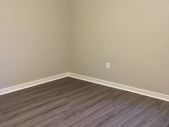 4th image of 4117 Herrington Blvd