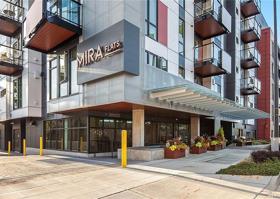 1st image of 1085 103rd Ave NE APT 516