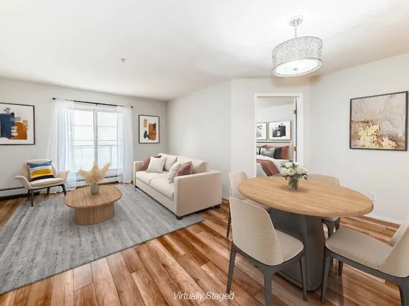 290 W Shawville Way SE #215, Calgary, AB T2Y 3Z9