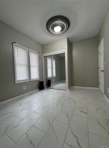 861 E 215th St #1 — Photo 5