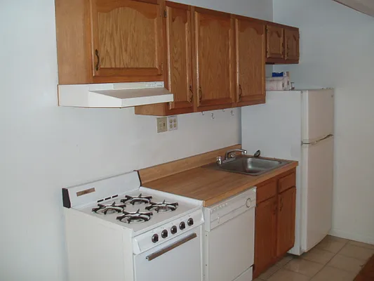 Rented by JK Dansar Corp | media 4