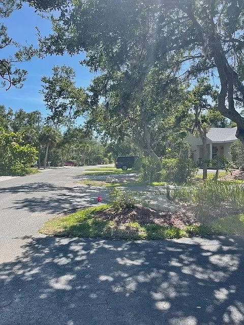 2 bed, 1100 sqft, $1,825 — Photo 2