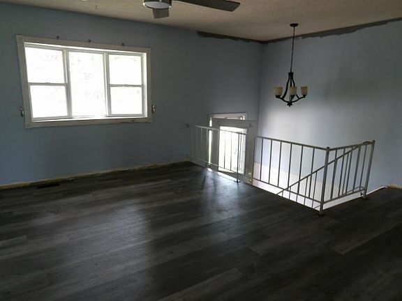 2nd image of 48 Poplar Dr