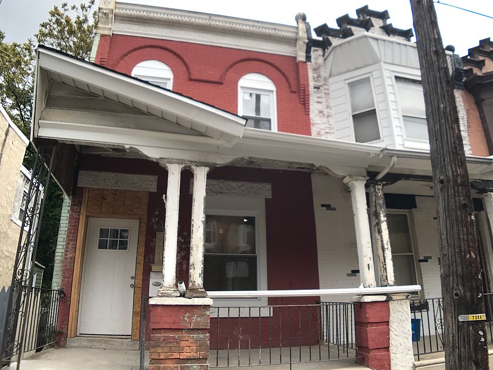 3221 Fontain Street