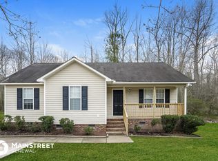 1473 Smokey Mountain Dr, Zebulon, NC 27597