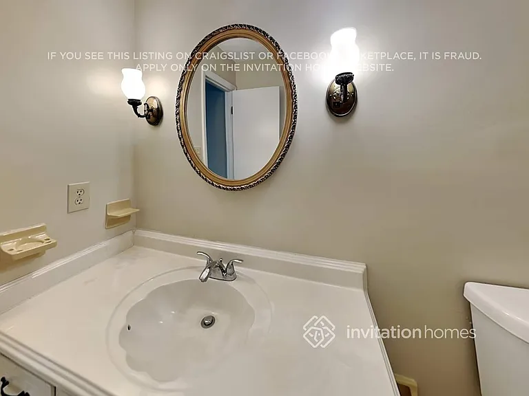 3158 Larkspur Cir — Photo 10