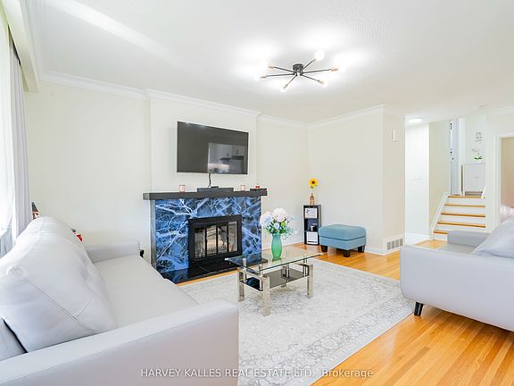 5th image of 21 Barford Rd
