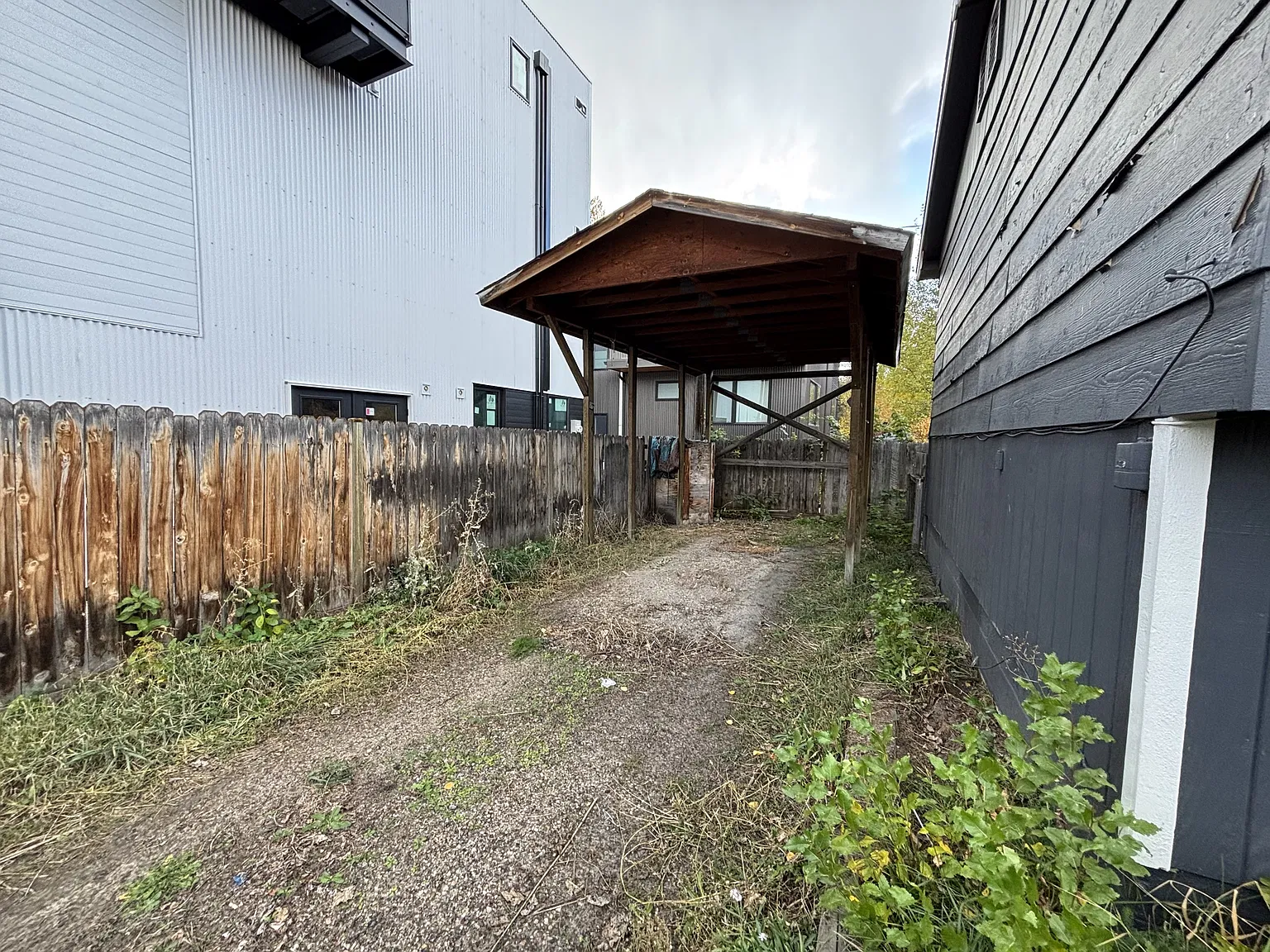 255 South Glenwood - A-upstairs — Photo 2