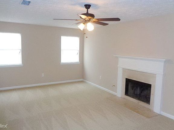 91802672_5339 Queen Ester Court_Ellenwood_GA_2017-2